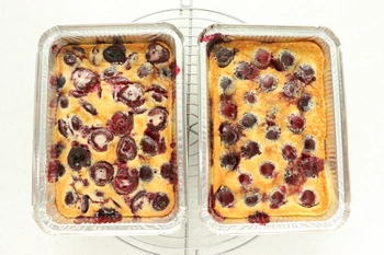 Le clafoutis aux cerises, avec ou sans noyaux ?