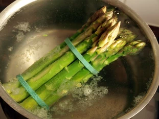 asperges en botte