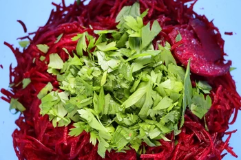 Hacher des herbes c'est facile ?