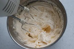 Crème chantilly à la clémentine : Étape 3