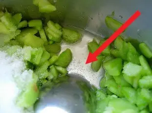 Compote de rhubarbe : Étape 2