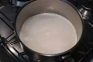 Crème pâtissière à la pistache : Étape 1