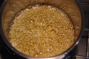 Pâte à biscuit moelleux : Étape 1