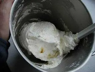 Pâte à dacquoise : Étape 3