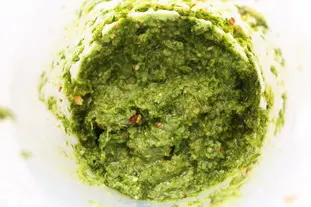 Pesto de fanes de carottes : Étape 6