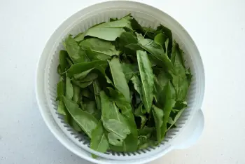 Pesto d'oseille : Étape 1