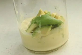 Mayonnaise à l'avocat : Étape 3