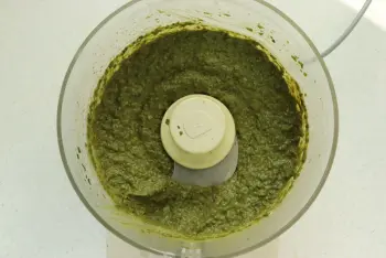 Pesto de feuilles de betteraves : Étape 6