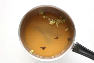 Jus de pommes aux épices : Étape 1