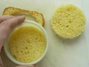 Brioche dorée poire-kiwi : Étape 1