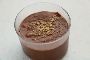 Mousse au chocolat aux noisettes