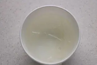 Panna cotta pistache-vanille : Étape 1