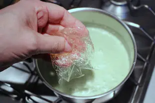 Panna cotta pistache-vanille : Étape 4