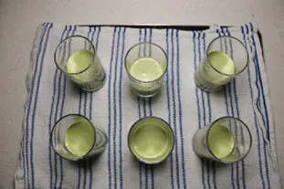 Panna cotta pistache-vanille : Étape 5