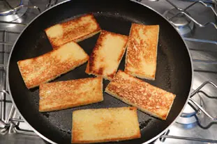 Charlotte comtoise aux pommes : Étape 2