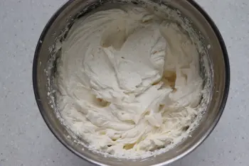 Verrine croustillante cassis et crème au mascarpone : Étape 6