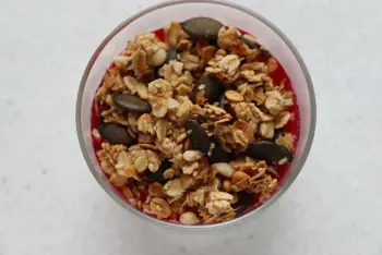 Verrine croustillante cassis et crème au mascarpone : Étape 9