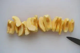 Coings confits au Macvin : Étape 1