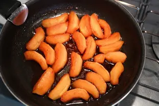 Coings confits au Macvin : Étape 7