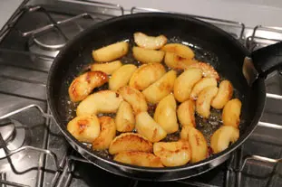 Pommes flambées Normandes : Étape 7