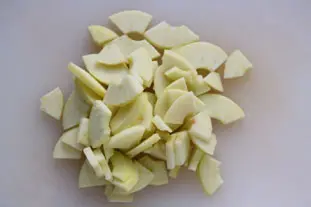 Gâteau aux noix et pommes caramélisées : Étape 3