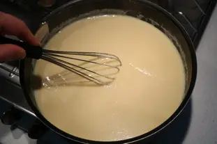 Gâteau de semoule caramel et raisins : Étape 7