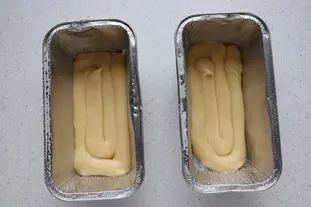 Biscuit moelleux aux pommes caramélisées : Étape 12