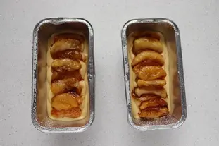 Biscuit moelleux aux pommes caramélisées : Étape 15