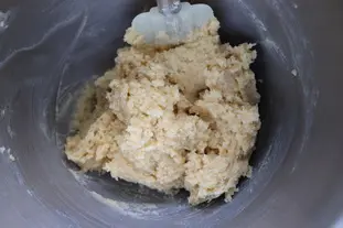 Gâteau de Nanou aux pommes et aux amandes : Étape 2