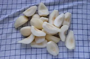 Gâteau aux poires à la Dijonnaise : Étape 1