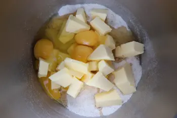 Moelleux  pommes-amandes : Étape 1