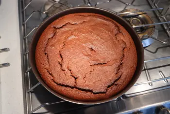 Gâteau moelleux chocolat-orange : Étape 10