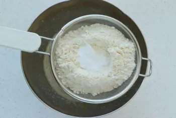 Gâteau aux pommes caramélisées d'Antoinette : Étape 4