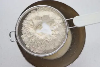 Gâteau aux pommes râpées : Étape 8