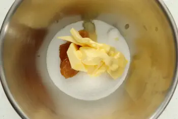 Gâteau madeleine aux pommes : Étape 2