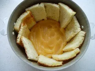 Charlotte briochée aux pommes : Étape 10