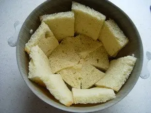 Charlotte briochée aux pommes : Étape 3