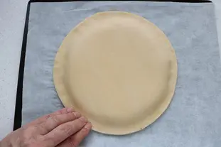 Galette des rois à la crème d'amandes : Étape 6