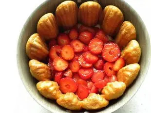 Charlotte aux fraises : Étape 9