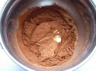 Gâteau aux amandes torréfiées : Étape 9