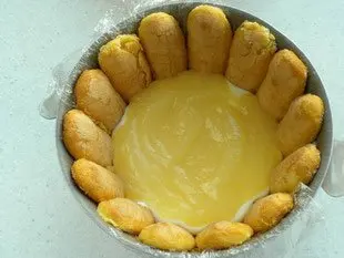 Charlotte aux poires : Étape 16