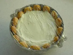 Charlotte aux poires : Étape 17