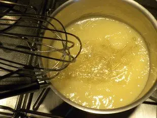 Charlotte aux poires : Étape 5