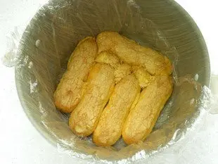 Charlotte aux poires : Étape 9