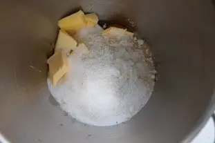 Gâteau Nantais : Étape 1