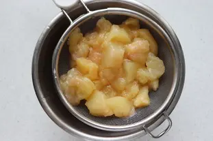 Coupe glacée pêches et cassis : Étape 1