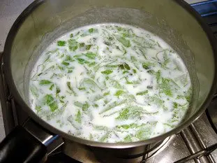 Glace à la menthe fraîche : Étape 2