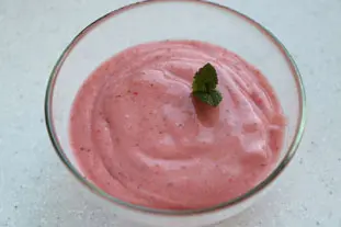 Fromage blanc glacé aux fraises