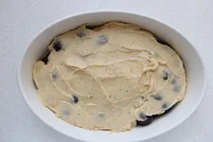 Financier "comme un clafoutis" aux prunes : Étape 3