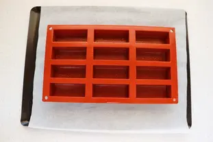 Financiers noisettes et griottines : Étape 5